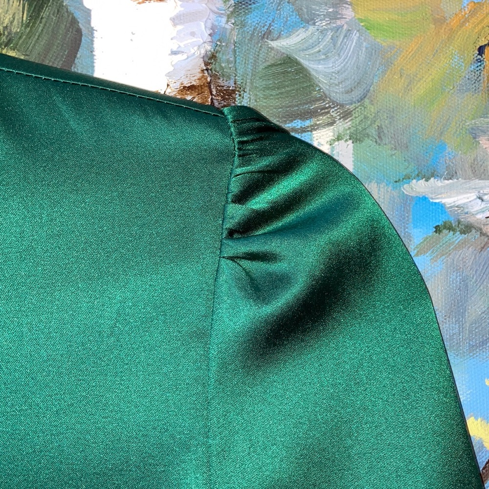 NWOT Cami NYC 98% Silk Satin Namie Top in Spruce P2P 19 in. - Picture 7 of 11